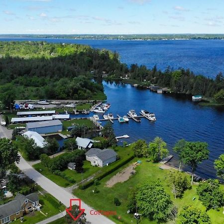 Fun Place With A Sandy Beach For Swimming, Boating, And Fishing, Featuring 3 Available Cabins Fenelon Falls Extérieur photo