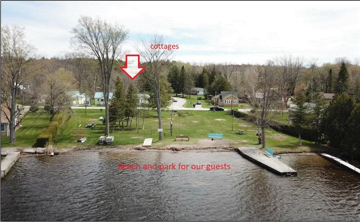 Fun Place With A Sandy Beach For Swimming, Boating, And Fishing, Featuring 3 Available Cabins Fenelon Falls Extérieur photo