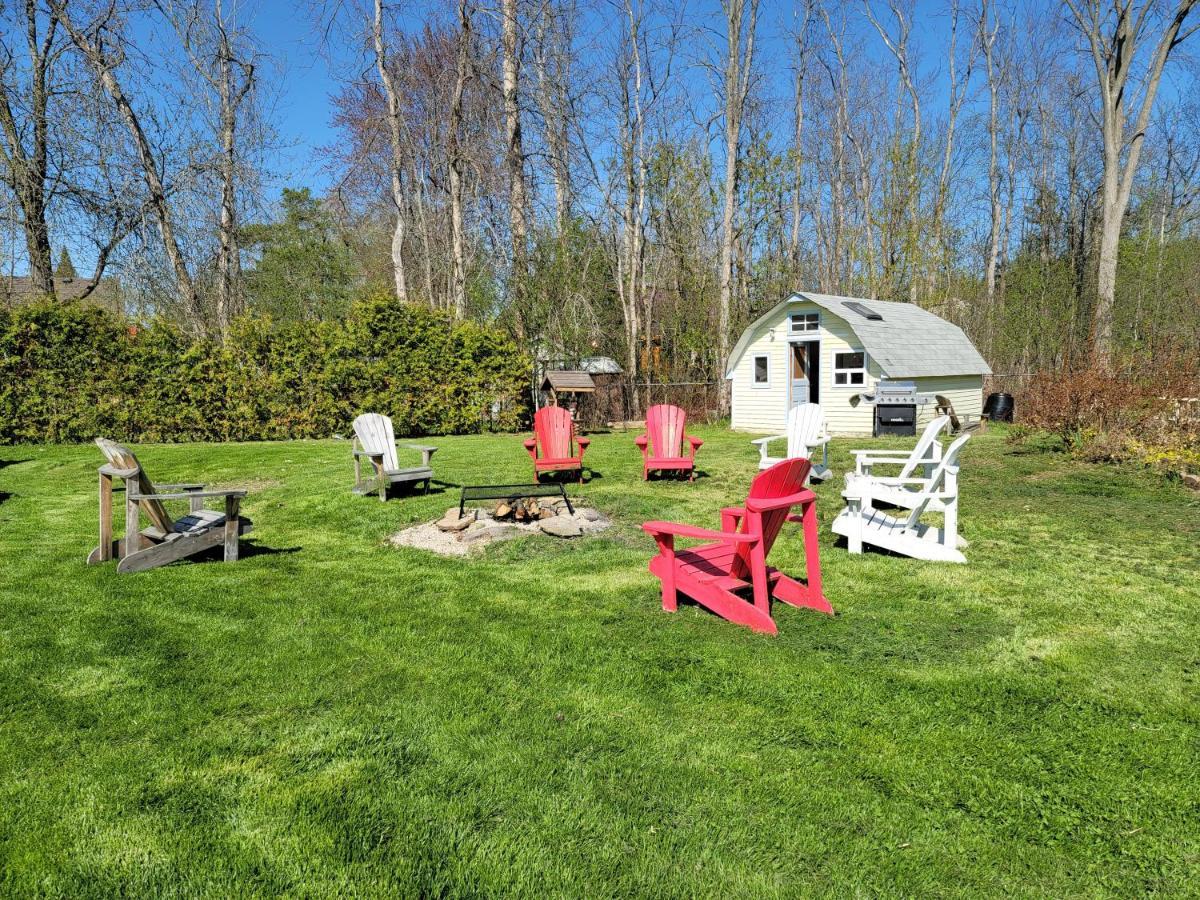 Fun Place With A Sandy Beach For Swimming, Boating, And Fishing, Featuring 3 Available Cabins Fenelon Falls Extérieur photo